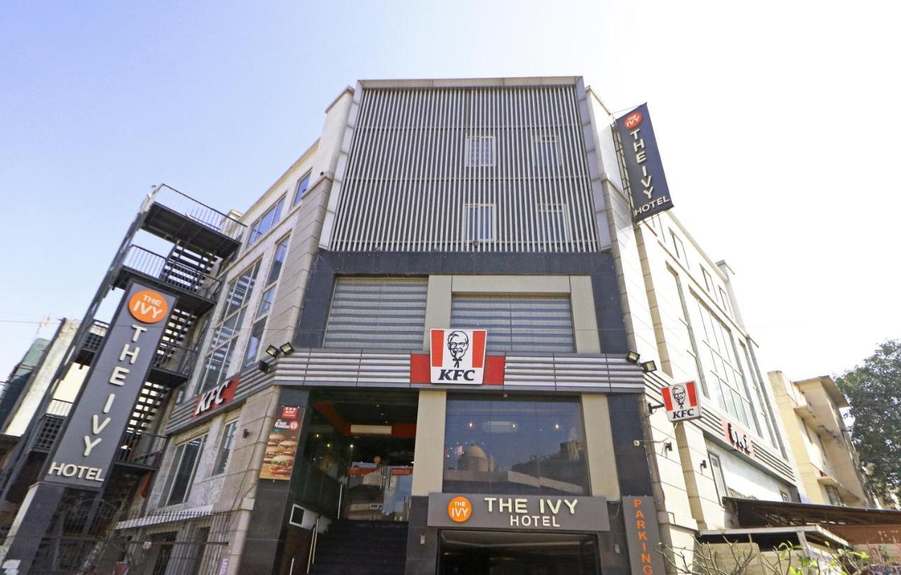 The Ivy Grand Hotel In City Centre With Free Secured Parking Нью-Дели Экстерьер фото